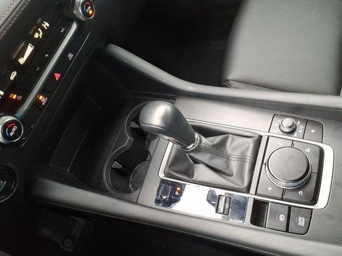 Used 2023 MAZDA MAZDA3 s image 15