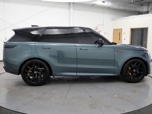Used 2023 Land Rover Range Rover Sport SE Dynamic AWD/4WD image 8