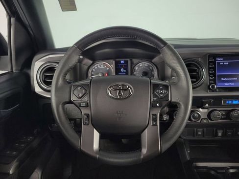 Used 2021 Toyota Tacoma TRD Sport image 21
