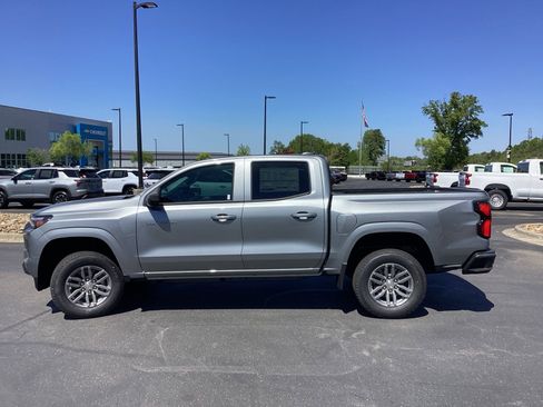 New 2026 Chevrolet Colorado LT w/ LT Convenience Package RWD image 6