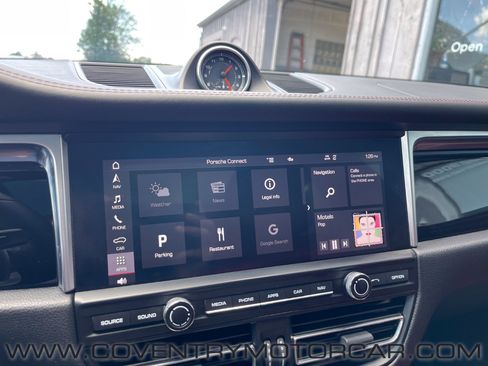 Used 2020 Porsche Macan S image 20