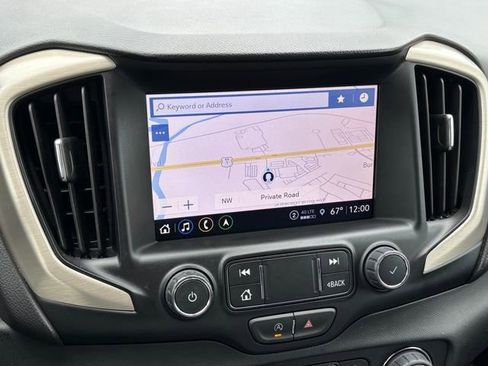 Used 2023 GMC Terrain Denali image 22