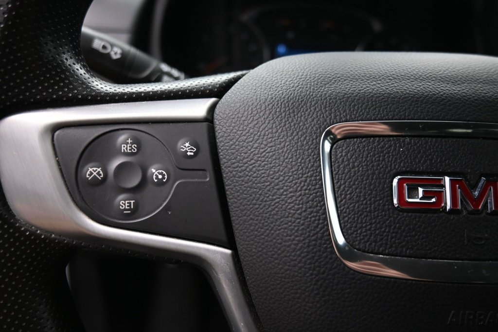 Used 2024 GMC Terrain SLE AWD/4WD image 19