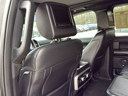 Used 2021 Ford Expedition XLT image 25