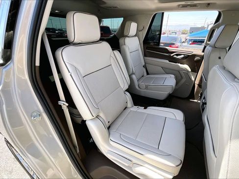 Used 2022 GMC Yukon Denali w/ Max Trailering Package image 19