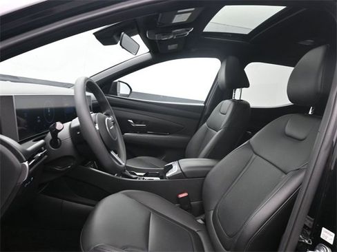 Used 2025 Hyundai Santa Cruz SEL image 15