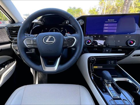 Used 2026 Lexus NX 350 AWD w/ Accessory Package (Z2) image 6