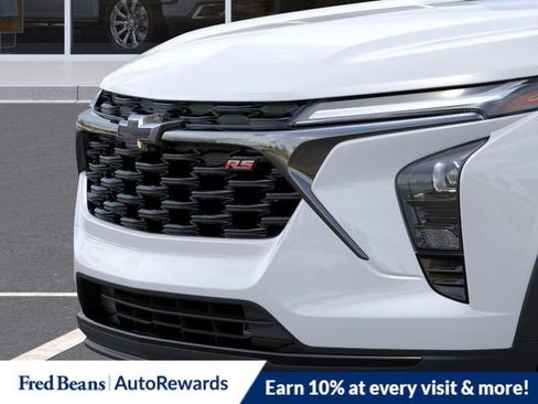 New 2026 Chevrolet Trax RS w/ Driver Confidence Package FWD image 17