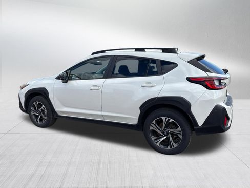 Used 2024 Subaru Crosstrek 2.0i Premium AWD/4WD image 5