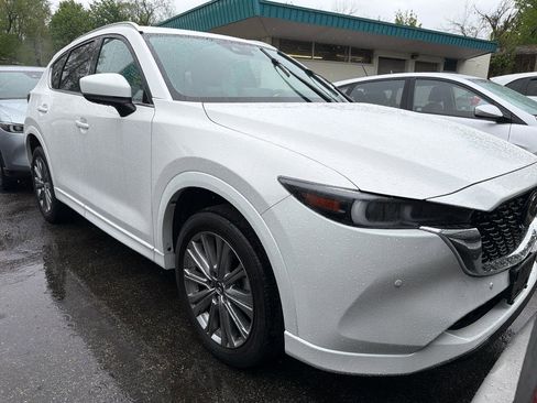 Used 2023 MAZDA CX-5 Signature AWD/4WD image 3