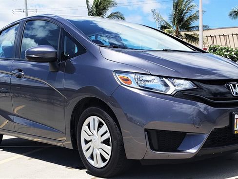 Used 2017 Honda Fit LX image 4