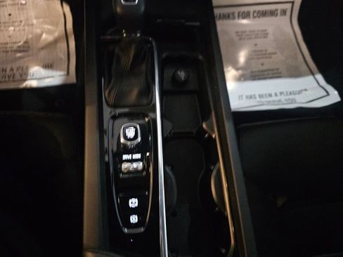Used 2020 Volvo S60 T6 Momentum w/ Protection Package AWD/4WD image 24