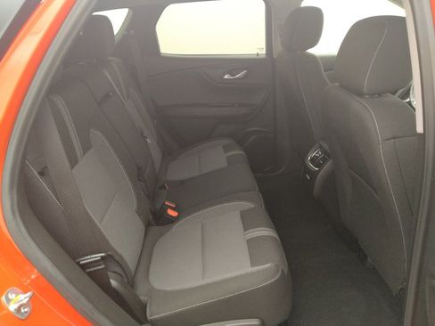 Used 2025 Chevrolet Blazer LT AWD/4WD image 19