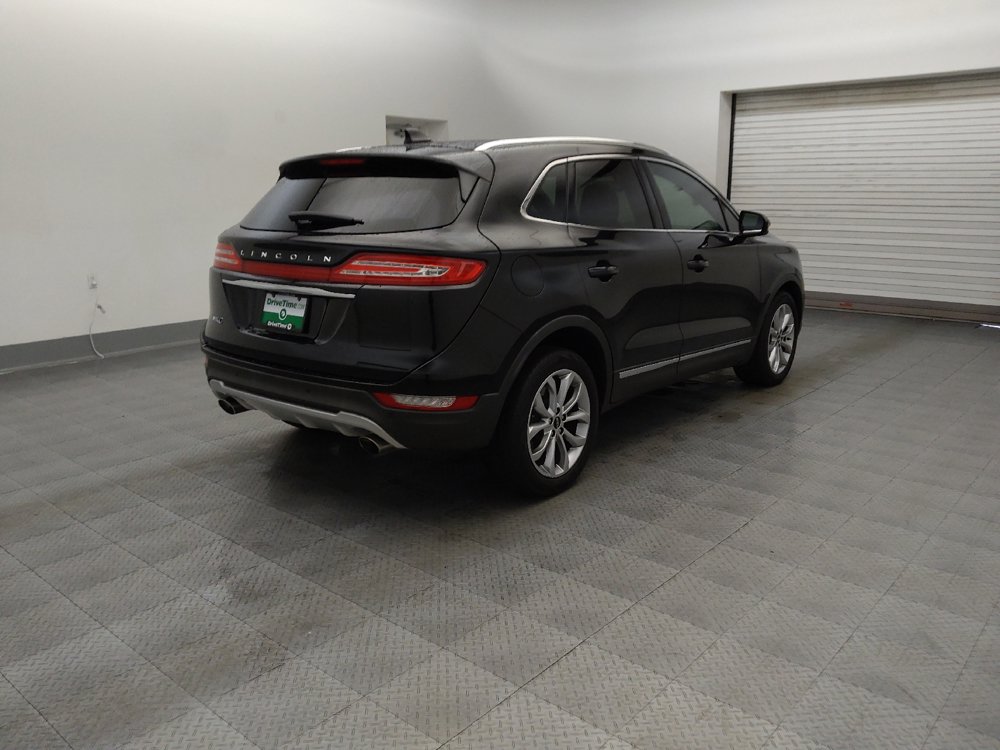 Used 2019 Lincoln MKC Select w/ Select Plus Package FWD image 9