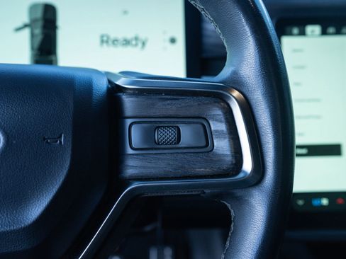 Used 2022 Rivian R1T Adventure image 24