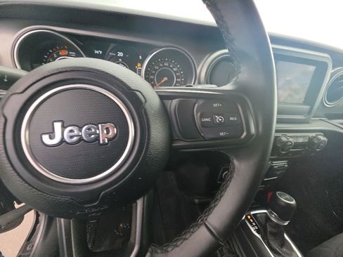 Used 2021 Jeep Wrangler Sport AWD/4WD image 17