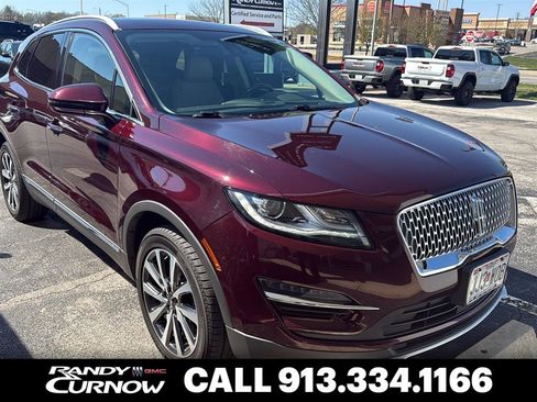 Used 2019 Lincoln MKC Reserve w/ MKC Climate Package image 1