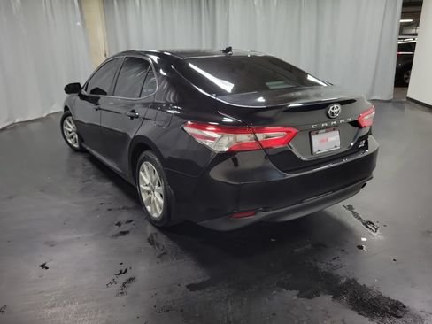 Used 2020 Toyota Camry LE AWD/4WD image 6