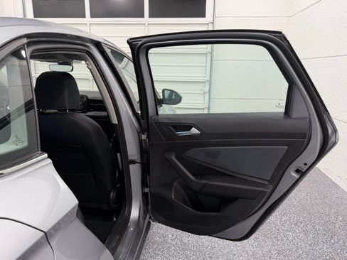 New 2026 Volkswagen Jetta SE FWD image 25