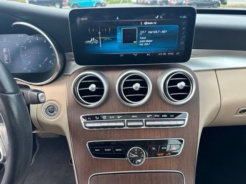 Used 2021 Mercedes-Benz C 300 4MATIC Sedan image 30