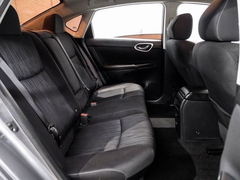 Used 2019 Nissan Sentra SV image 46