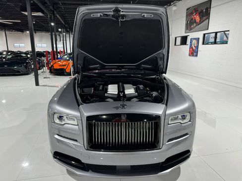 Used 2019 Rolls-Royce Dawn image 42