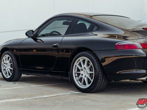 Used 2004 Porsche 911 Carrera RWD image 35