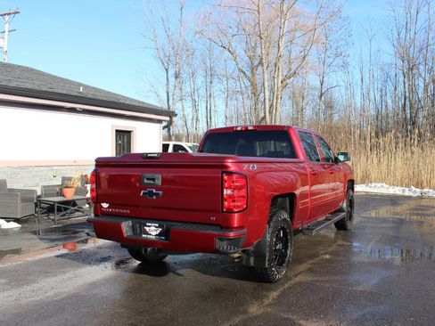 Used 2018 Chevrolet Silverado 1500 LT w/ All Star Edition image 5