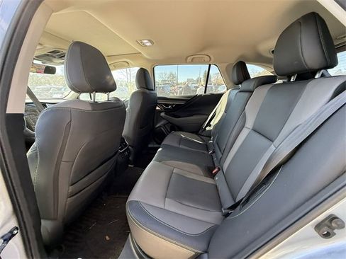 Used 2023 Subaru Outback Onyx Edition XT image 4