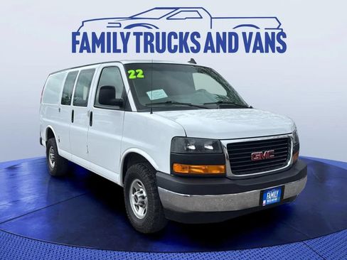 Used 2022 GMC Savana 2500 w/ Driver Convenience Package RWD image 7