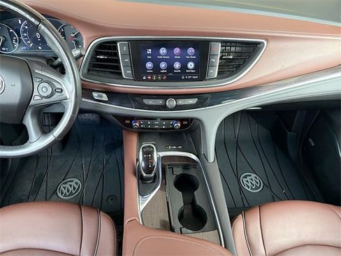 Used 2020 Buick Enclave Avenir w/ Avenir Technology Package image 20