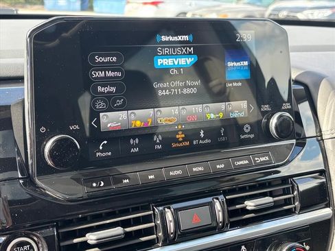 Used 2024 Nissan Pathfinder Platinum w/ Cargo Package image 4