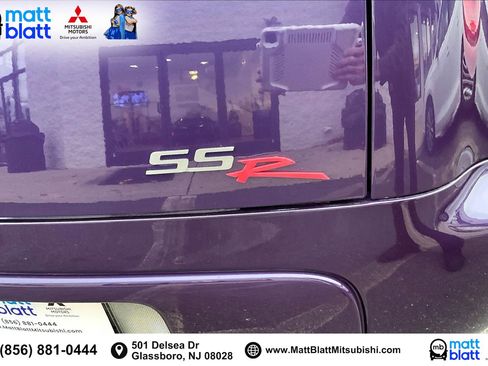 Used 2004 Chevrolet SSR w/ Preferred Equipment Group image 16