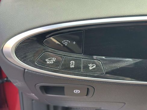 Certified 2026 Genesis GV70 2.5T Sport Prestige AWD/4WD image 19