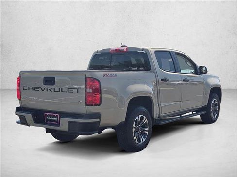 Used 2022 Chevrolet Colorado Z71 w/ Safety Package RWD image 8