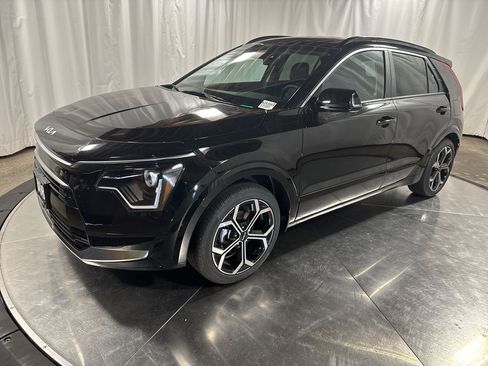 Certified 2025 Kia Niro EX Touring image 1