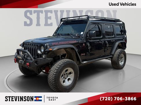 Used 2018 Jeep Wrangler Unlimited Rubicon w/ Cold Weather Group AWD/4WD image 1