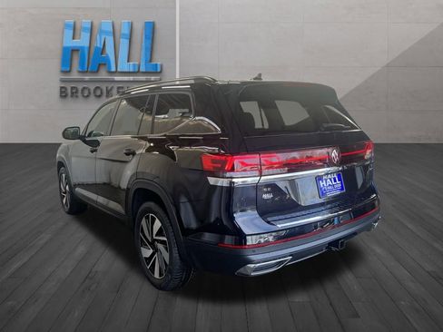 New 2026 Volkswagen Atlas SE image 3