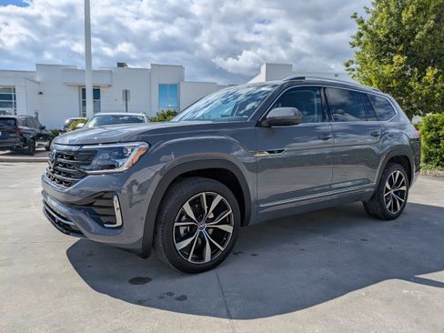 New 2026 Volkswagen Atlas SEL Premium R-Line AWD/4WD image 8