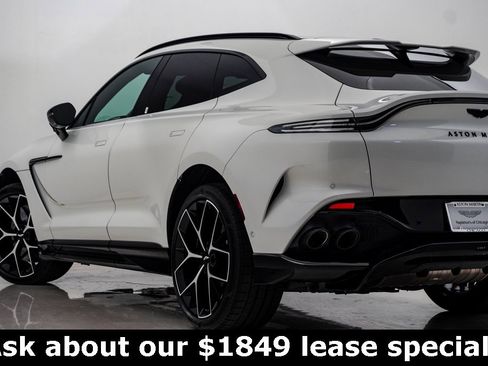 Used 2025 Aston Martin DBX 707 image 11