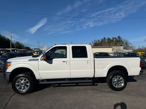 Used 2015 Ford F350 Lariat w/ Chrome Package image 6