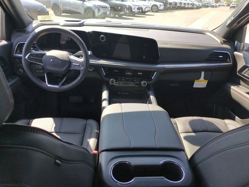 New 2026 Chevrolet Suburban RST w/ Comfort Package AWD/4WD image 14