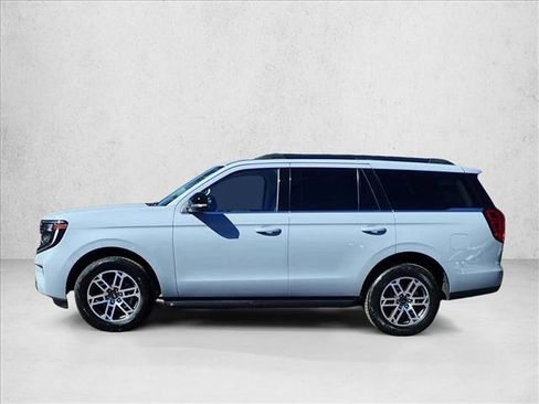New 2026 Ford Expedition Active AWD/4WD image 2