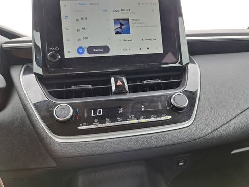 Used 2024 Toyota Corolla LE image 10