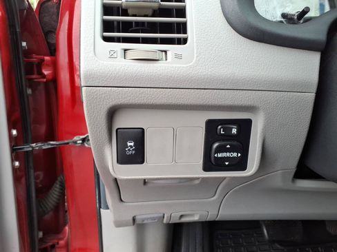 Used 2012 Toyota Corolla LE FWD image 10