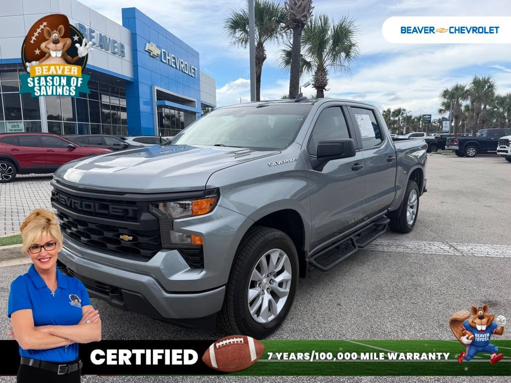 Used 2025 Chevrolet Silverado 1500 Custom AWD/4WD image 1