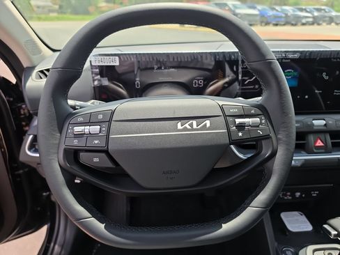 New 2026 Kia K4 EX FWD image 28