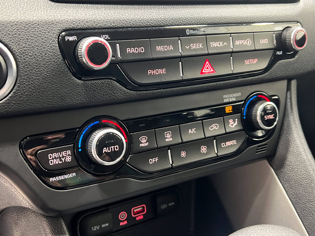 Used 2019 Kia Niro LX FWD image 24