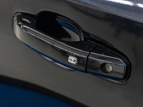 Used 2022 GMC Sierra 1500 AT4X image 20