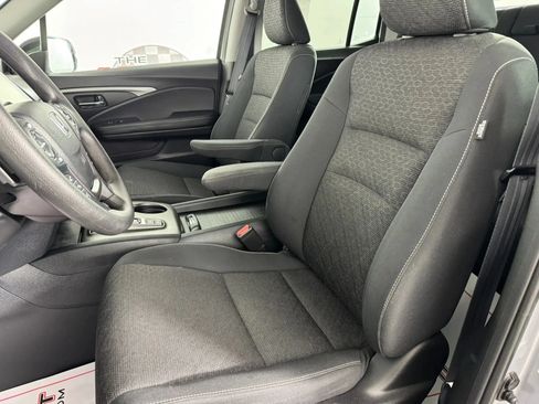 Used 2023 Honda Ridgeline Sport image 30